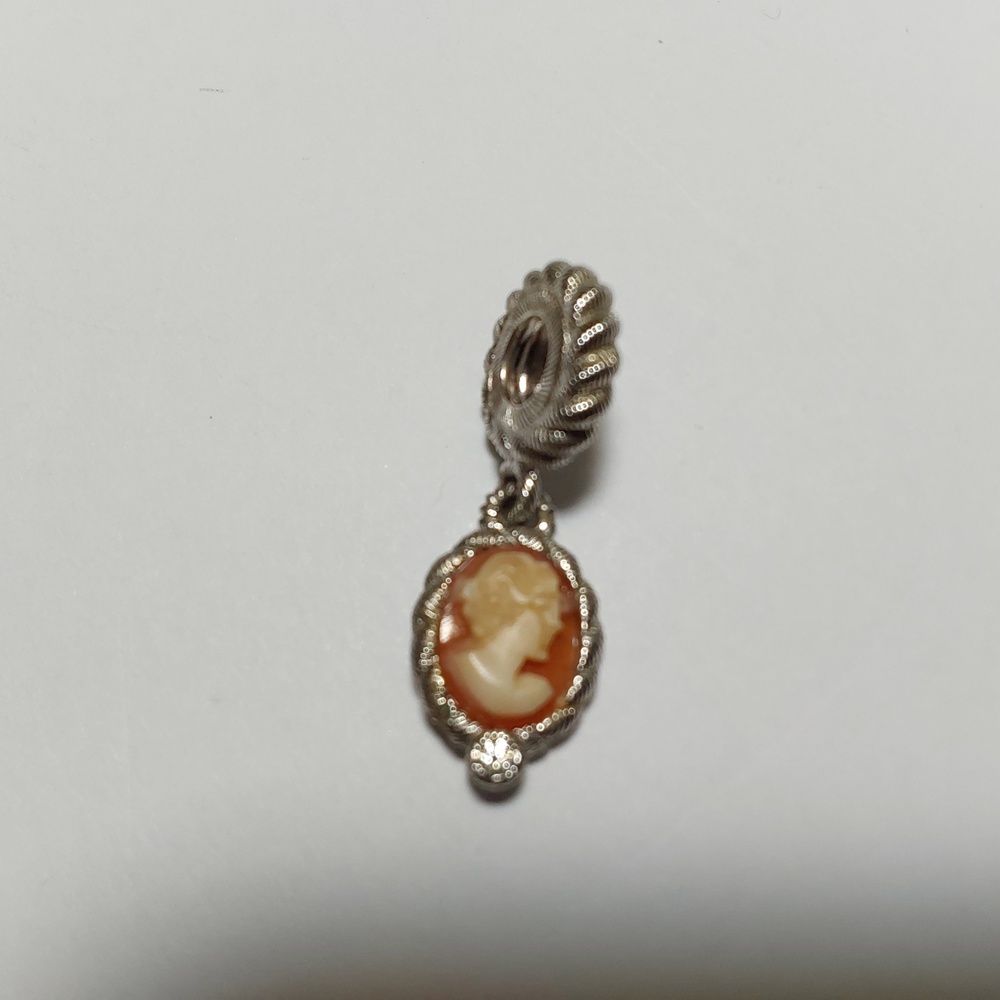RARE Judith Ripka SS Diamonique Verona Cameo Charm
